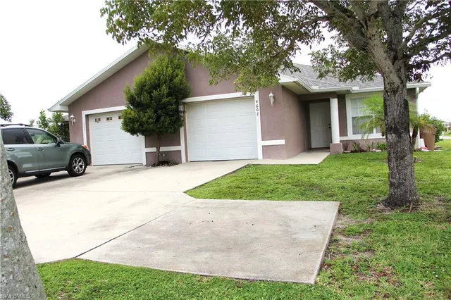 $489,000 | 4602-4604 Skyline Boulevard, Cape Coral, FL 33914