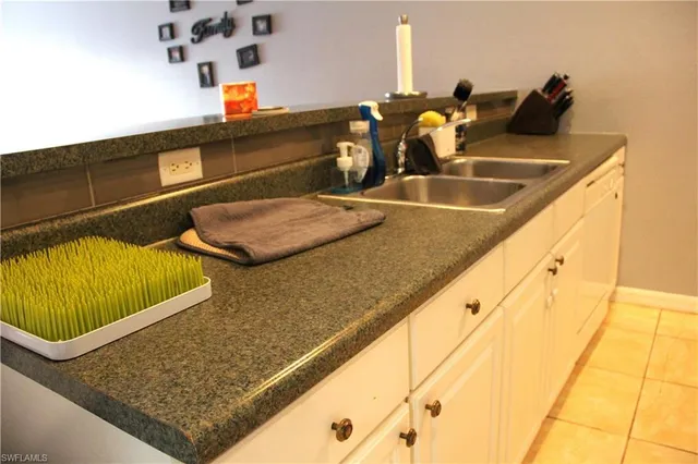 $489,000 | 4602-4604 Skyline Boulevard, Cape Coral, FL 33914