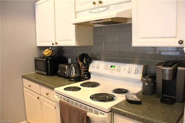 $489,000 | 4602-4604 Skyline Boulevard, Cape Coral, FL 33914