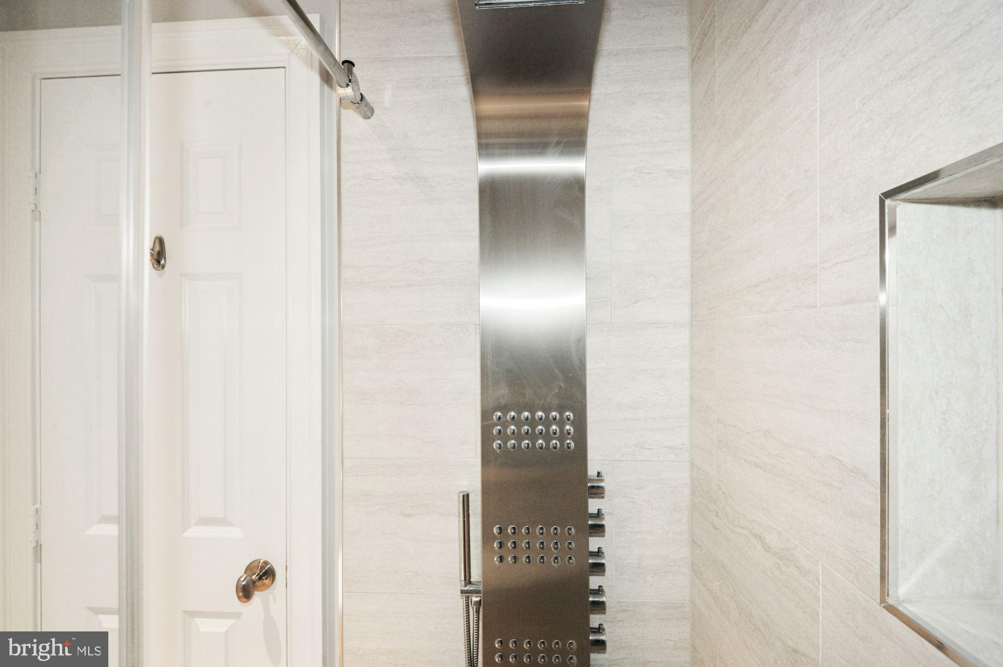 1492 Evans Farm Drive McLean, VA 22101 - Photo 53 of 86