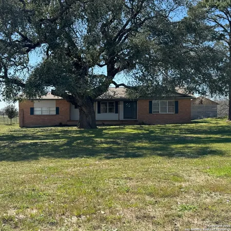 $1,950 | 10353 B Farm To Market Road 539, Sutherland Springs, TX 78161