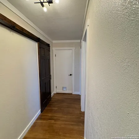 $1,950 | 10353 B Farm To Market Road 539, Sutherland Springs, TX 78161