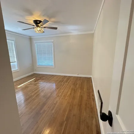 $1,950 | 10353 B Farm To Market Road 539, Sutherland Springs, TX 78161