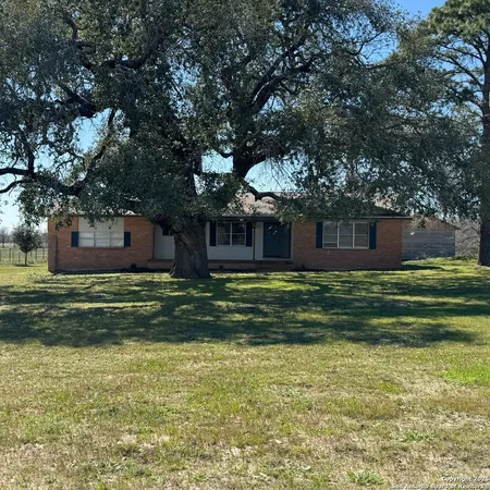 $1,950 | 10353 B Farm To Market Road 539, Sutherland Springs, TX 78161