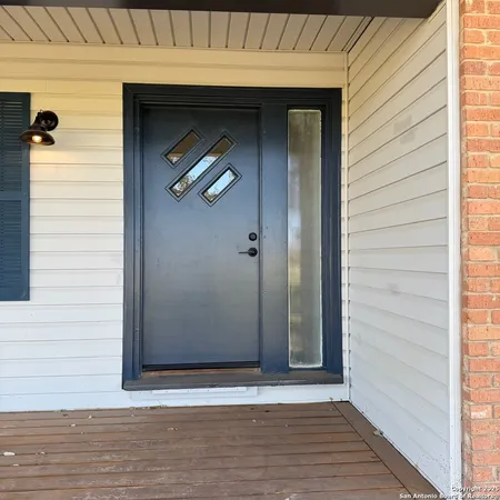 $1,950 | 10353 B Farm To Market Road 539, Sutherland Springs, TX 78161