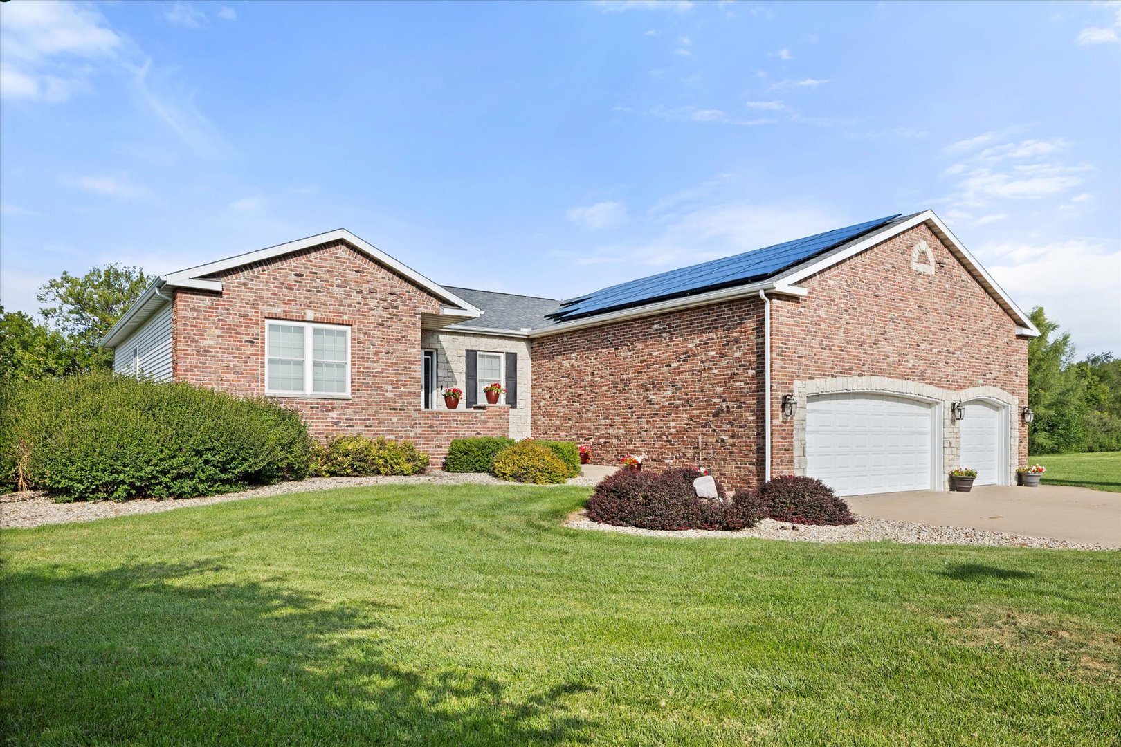 1 Arc Wenona, IL 61377 - Photo 2 of 52 a front view of a house with a yard