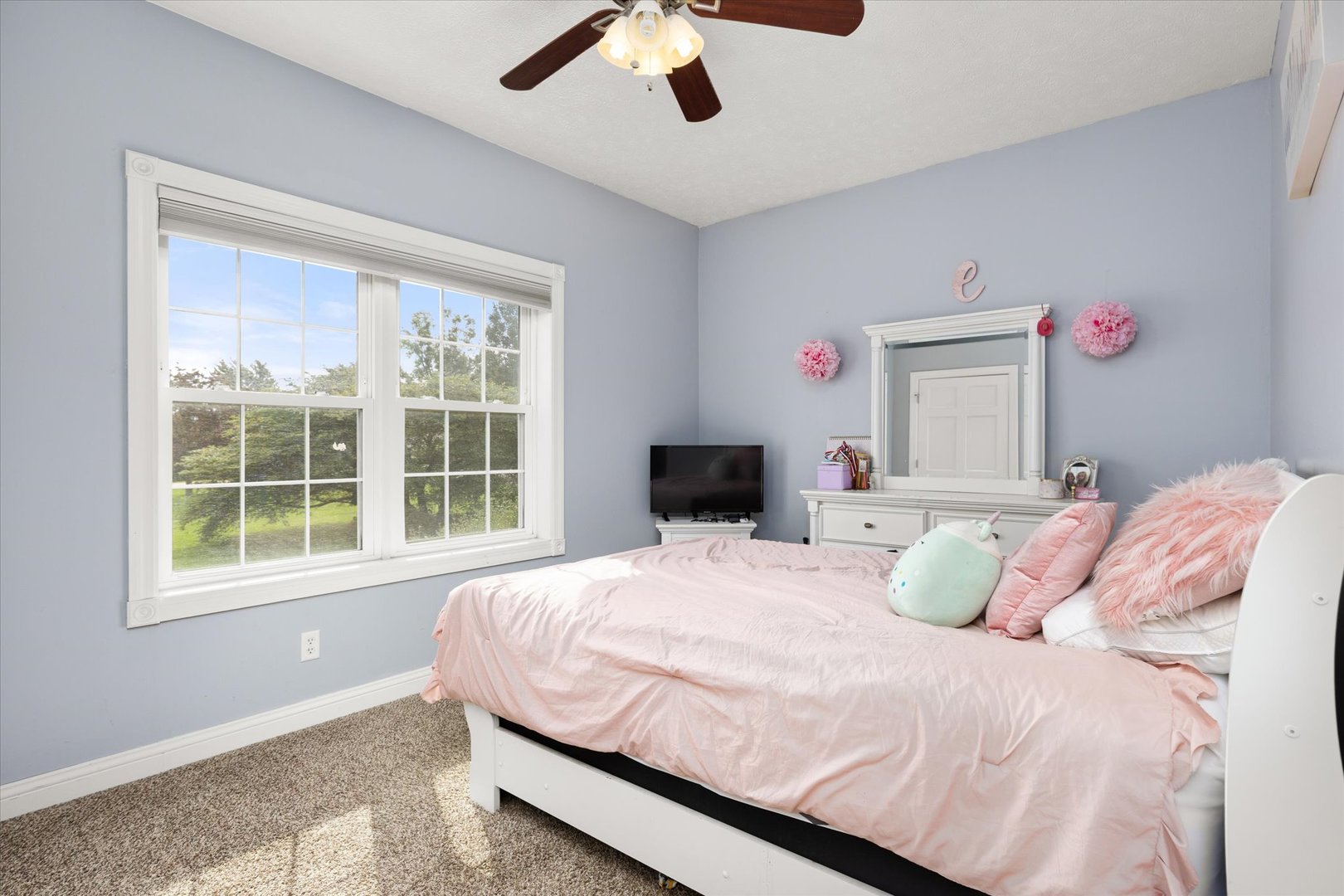 1 Arc Wenona, IL 61377 - Photo 21 of 52 a bedroom with a bed dresser and a window