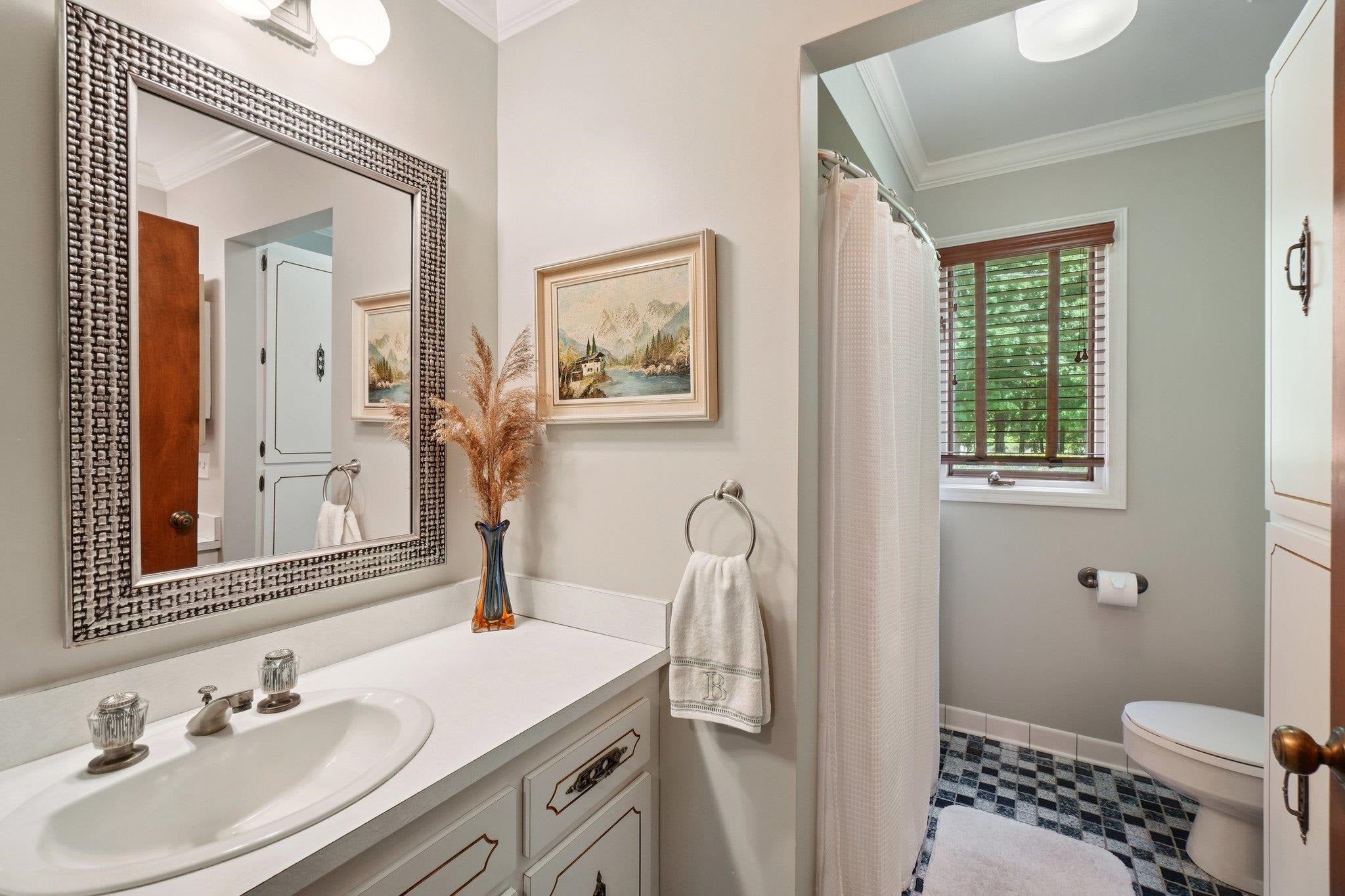 890 East Romeo Road Oakland, MI 48363 - Photo 29 of 66 Gallery Image 29