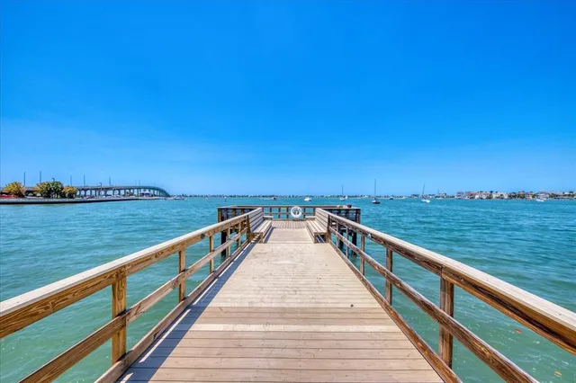 $1,900 | 100 Bluff View Drive, Unit 209B, Belleair Bluffs, FL 33770