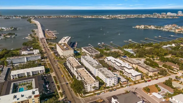 $1,900 | 100 Bluff View Drive, Unit 209B, Belleair Bluffs, FL 33770