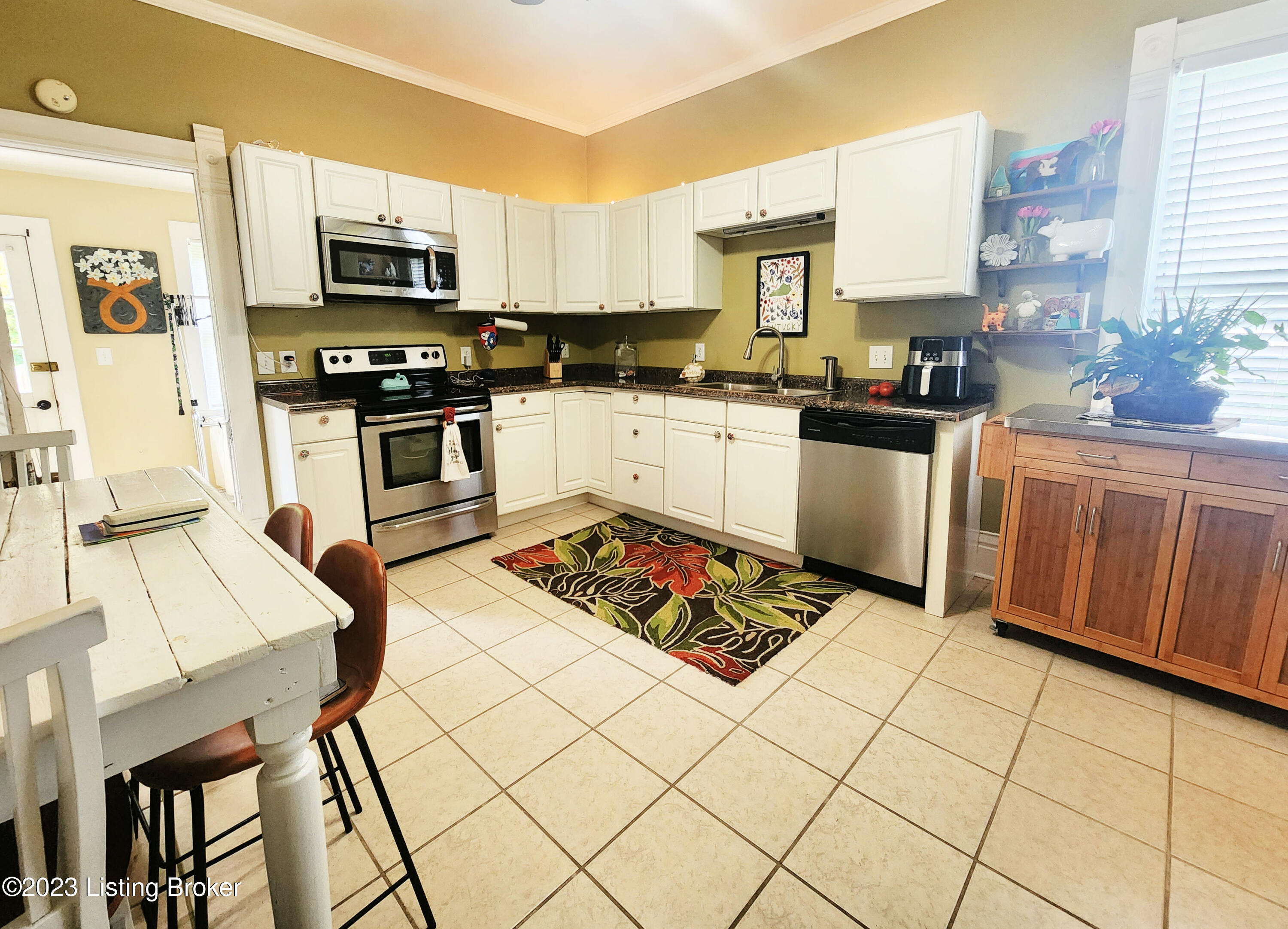 141 Lebanon Hill Road Springfield, KY 40069 - Photo 7 of 16 Kitchen