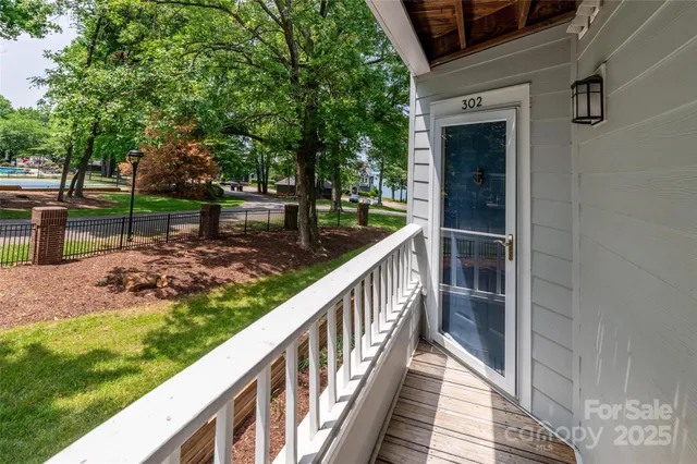$415,000 | 302 Northwest Drive, Davidson, NC 28036