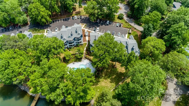 $415,000 | 302 Northwest Drive, Davidson, NC 28036
