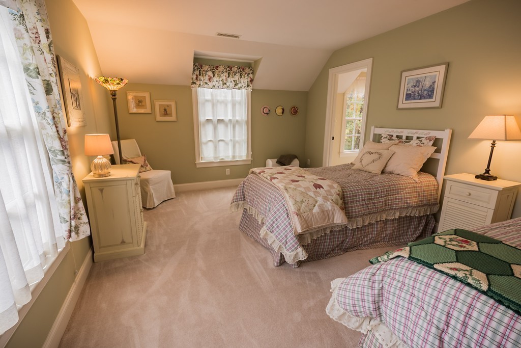 45 Fieldstone Farm Road Sudbury, MA 01776 - Photo 26 of 30