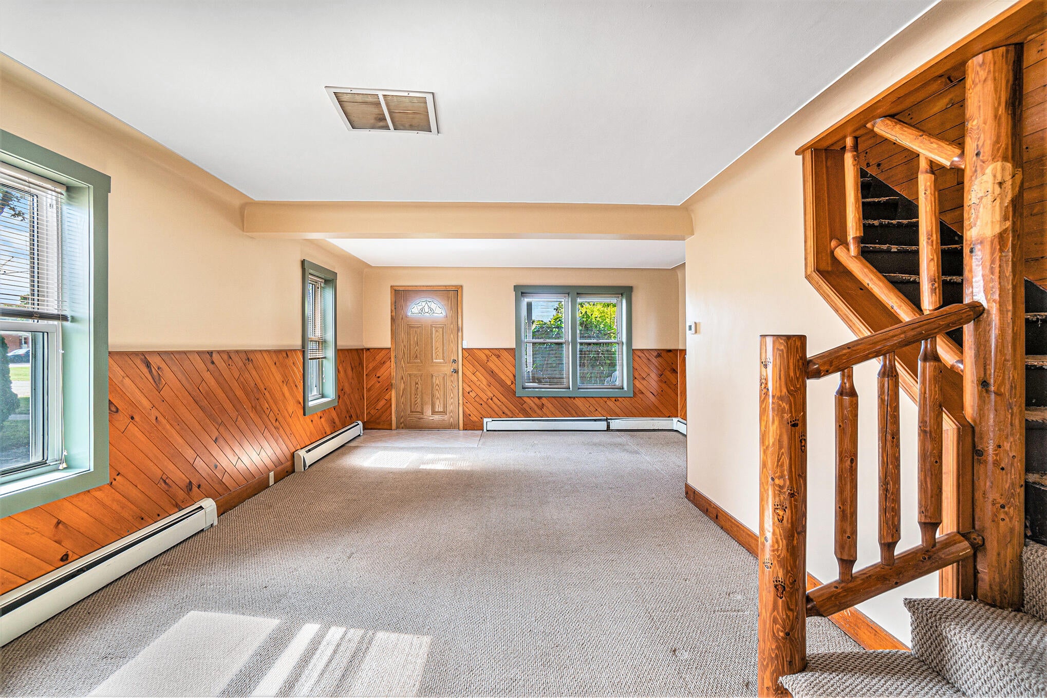 615 3rd Street Cheboygan, MI 49721 - Photo 10 of 27 Gallery Image 10