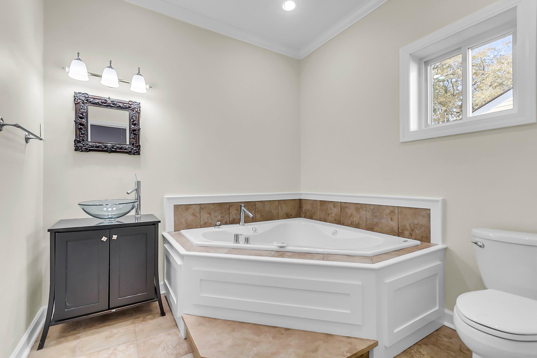 1723 River Front Drive Charleston, SC 29407 - Photo 21 of 30 Bathroom-Office