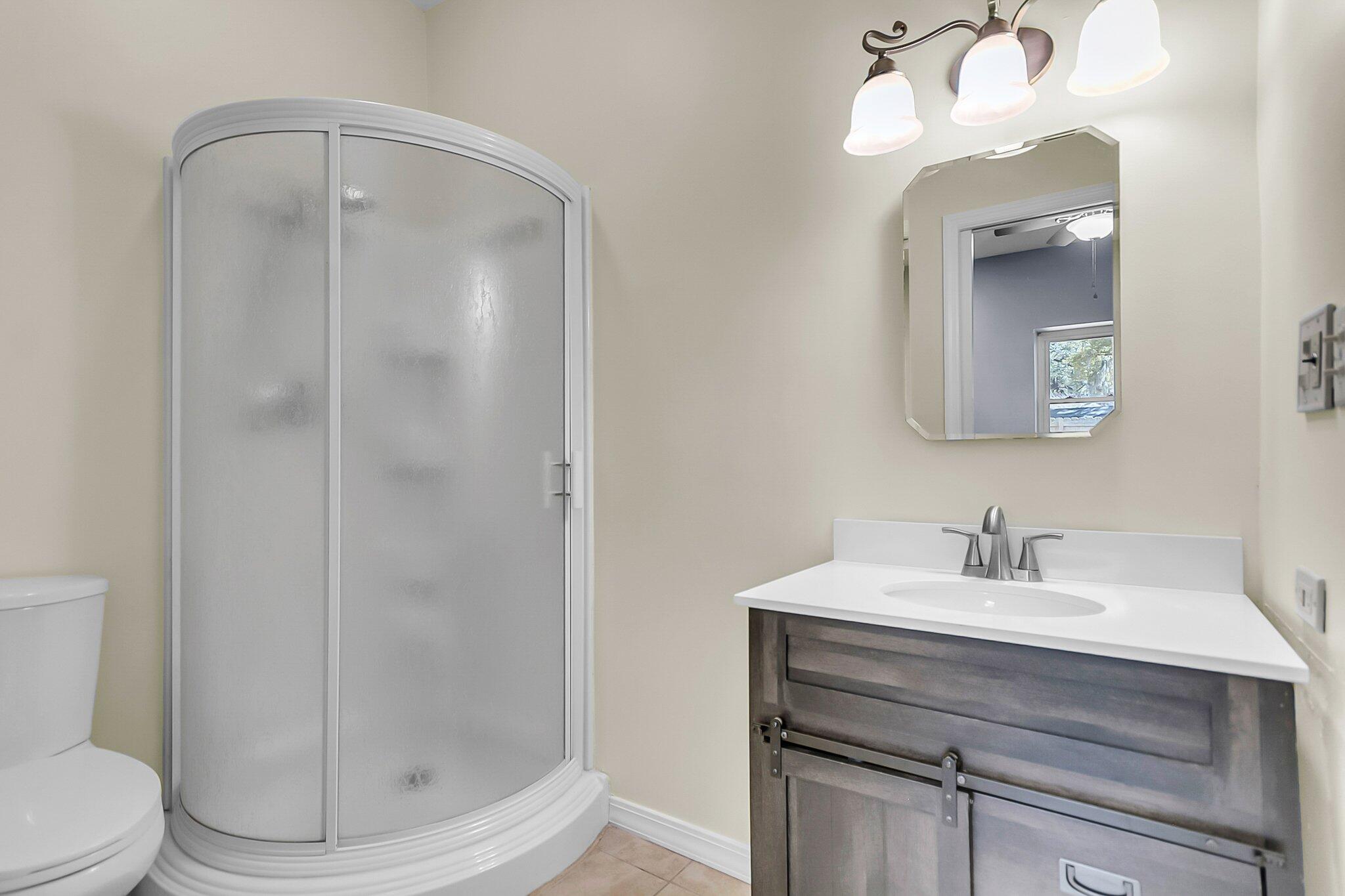 1723 River Front Drive Charleston, SC 29407 - Photo 23 of 30 3rd Bathroom