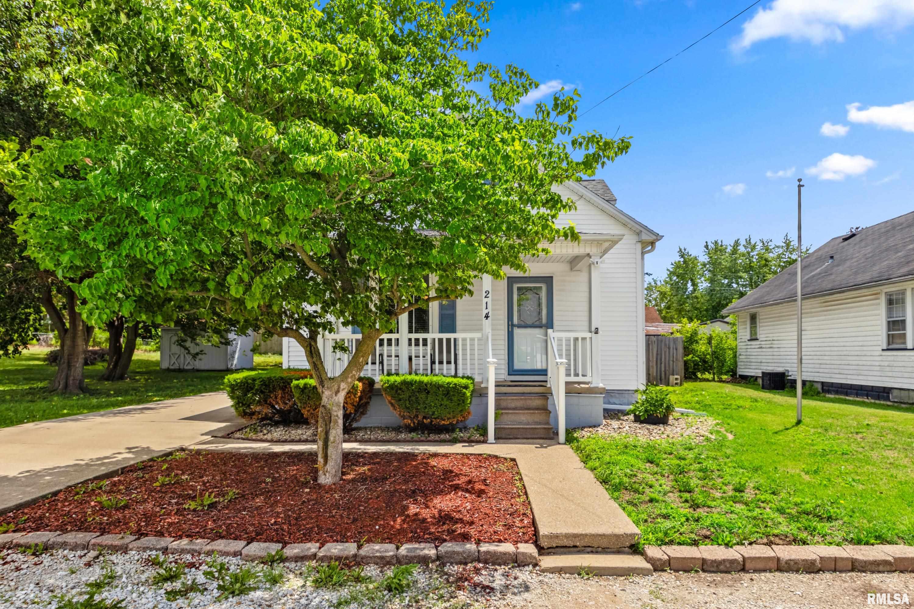 214 Ripper Street South Pekin, IL 61564 - Photo 3 of 33