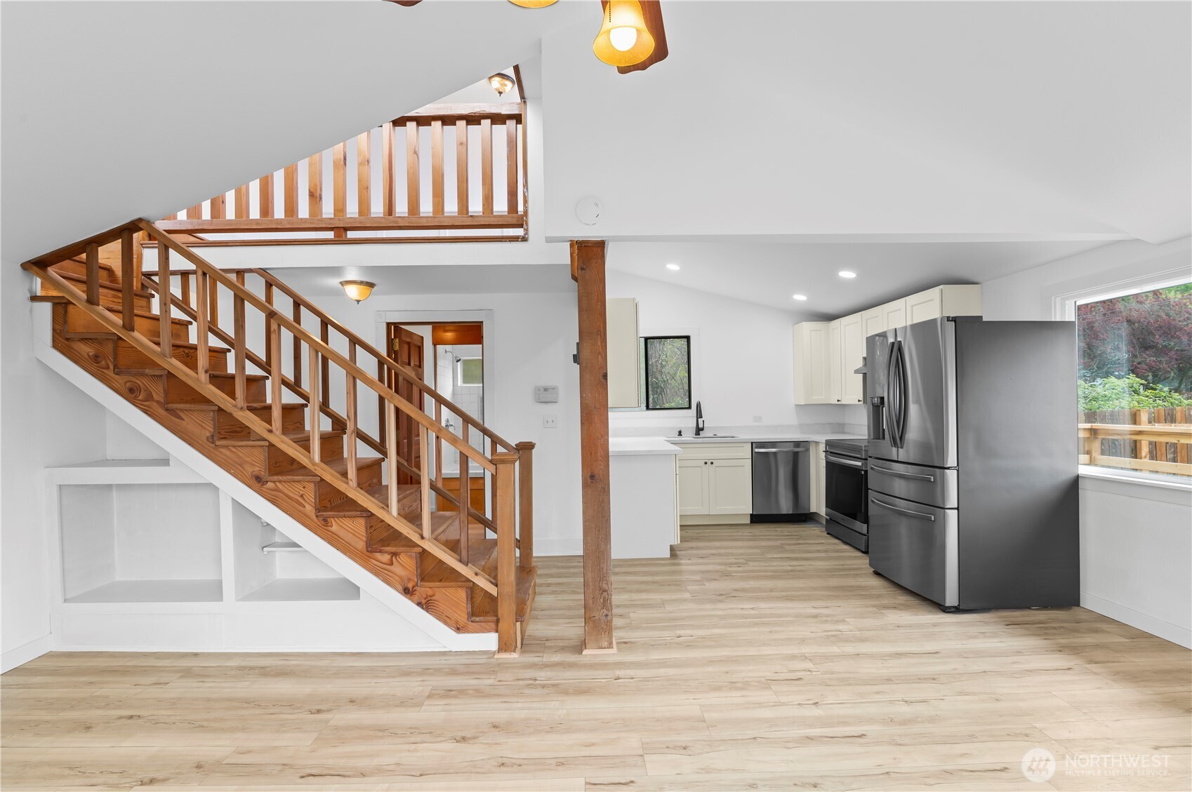 2565 Finkbonner Road Bellingham, WA 98226 - Photo 8 of 31 Gallery Image 8