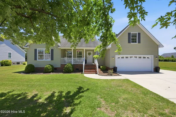 $350,000 | 1129 Coral Reef Drive, New Bern, NC 28560