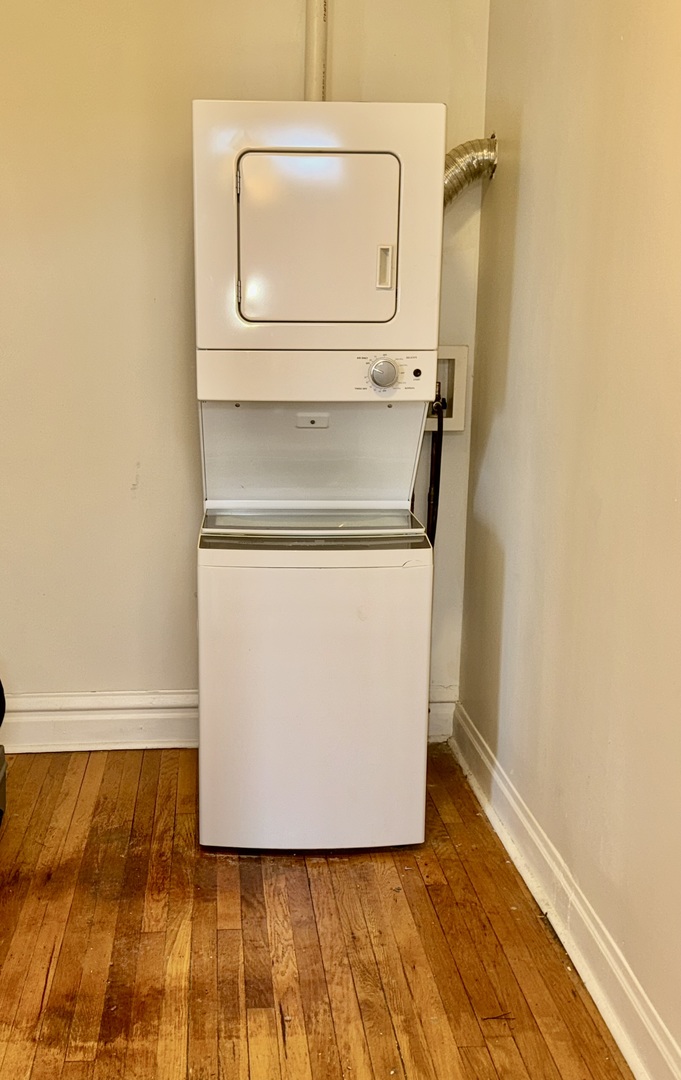 511 North Taylor Avenue, Unit 1F Oak Park, IL 60302 - Photo 13 of 14