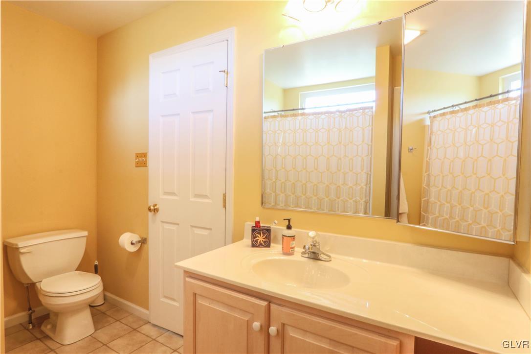 136 Starr Road Reading, PA 19608 - Photo 17 of 45