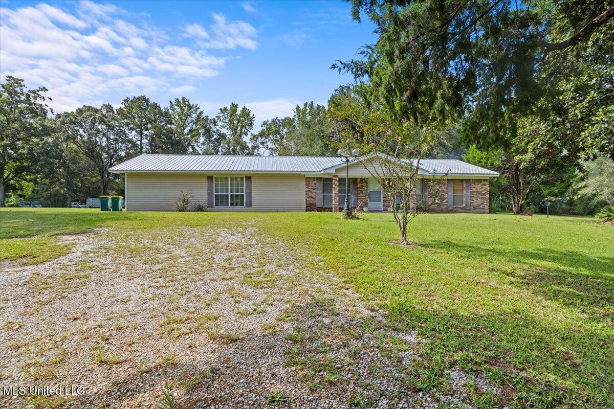 3019 R R Bridge Creek Road Vancleave, MS 39565 - Photo 5 of 41 Front Drive