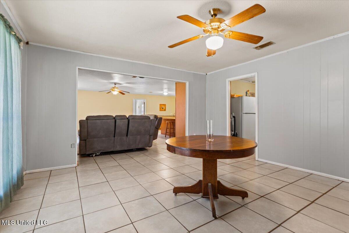3019 R R Bridge Creek Road Vancleave, MS 39565 - Photo 7 of 41 Living/Dining Room