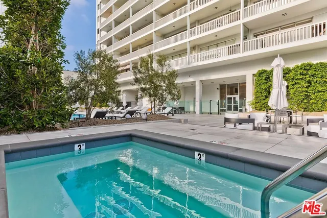 $1,250,000 | 999 North Doheny Drive, Unit 703, West Hollywood, CA 90069