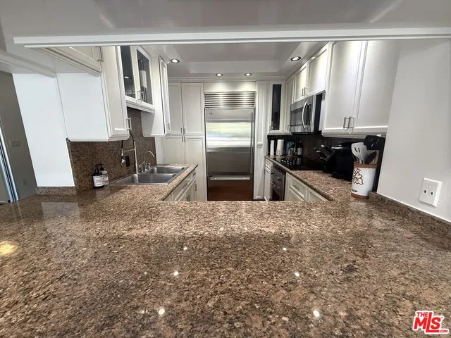 $1,250,000 | 999 North Doheny Drive, Unit 703, West Hollywood, CA 90069