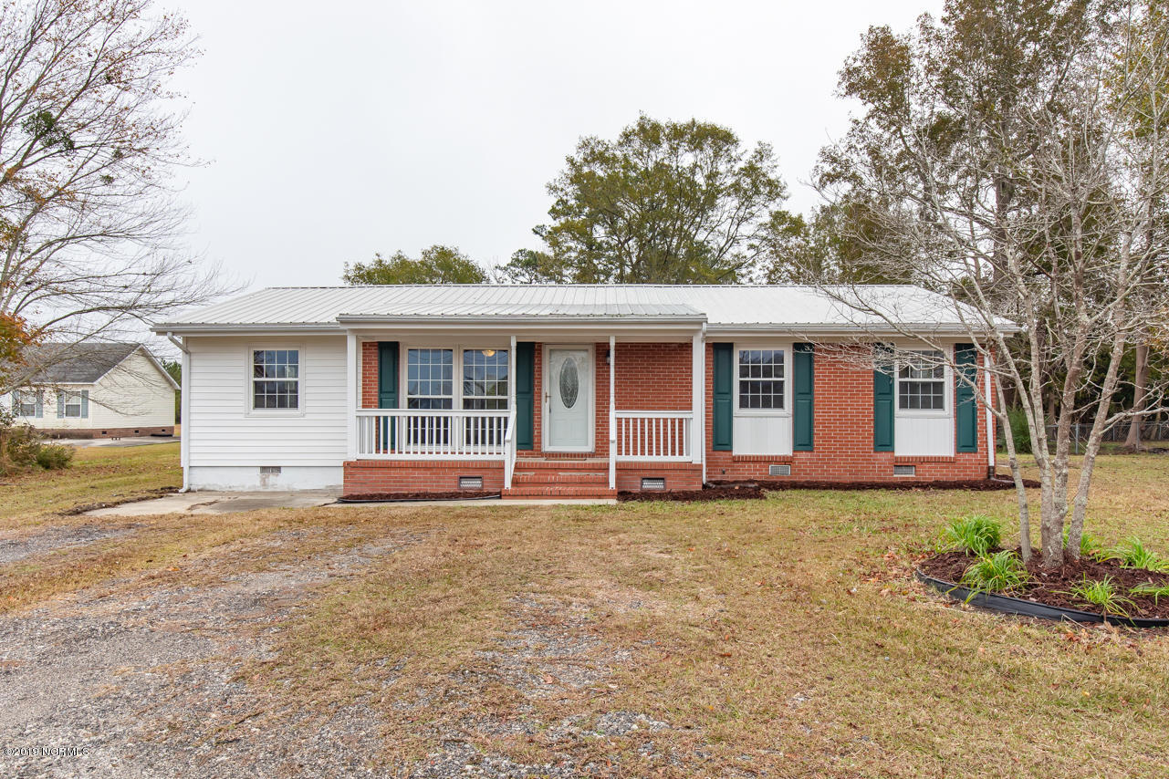 145 Haws Run Road Jacksonville, NC 28540 - Photo 1 of 43 1