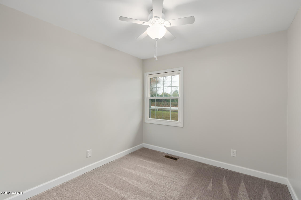 145 Haws Run Road Jacksonville, NC 28540 - Photo 14 of 43 14