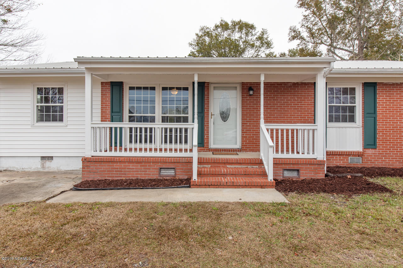 145 Haws Run Road Jacksonville, NC 28540 - Photo 4 of 43 4