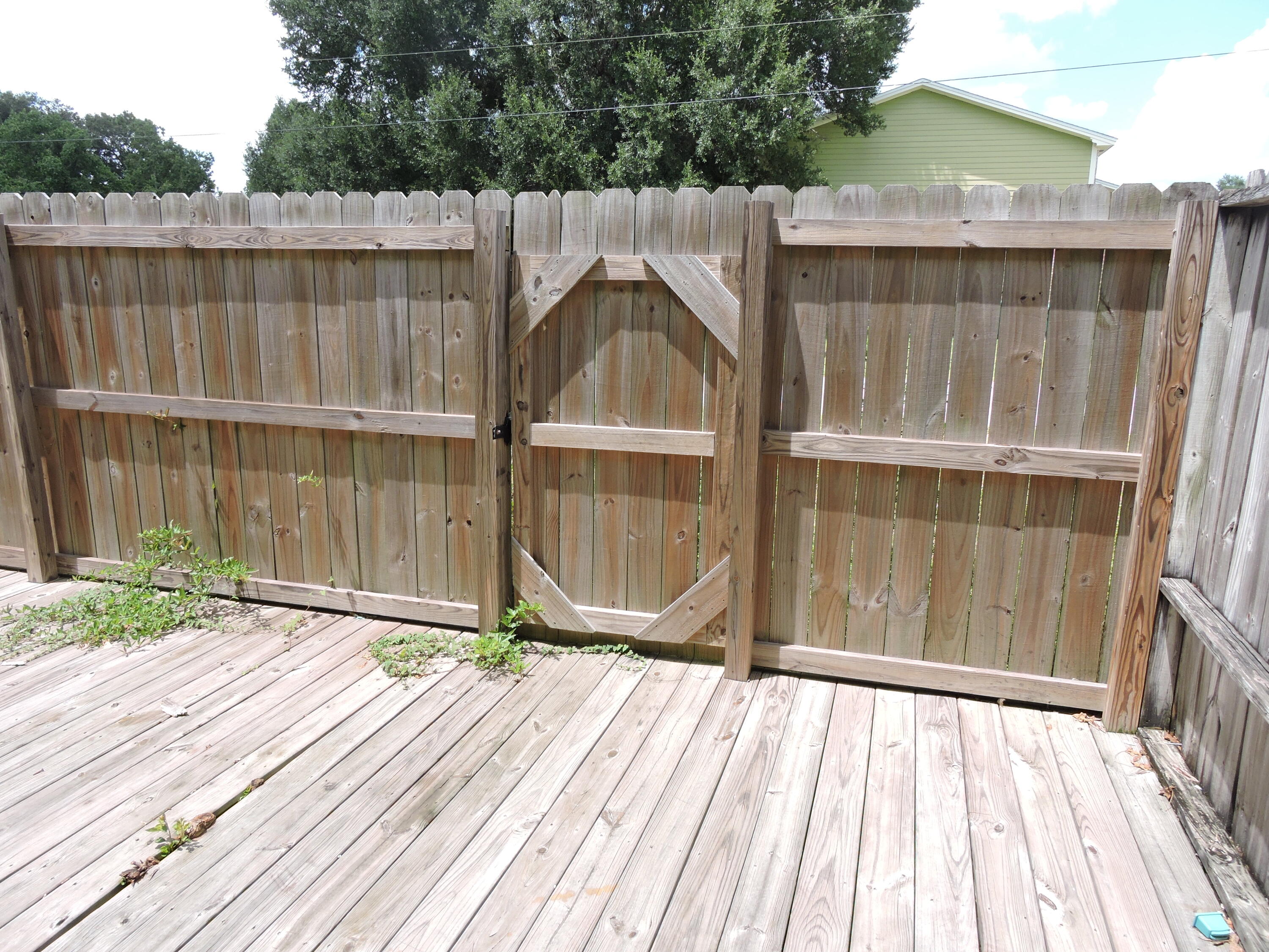 813 Valley Road Crestview, FL 32539 - Photo 18 of 18 a view of outdoor space with a sink