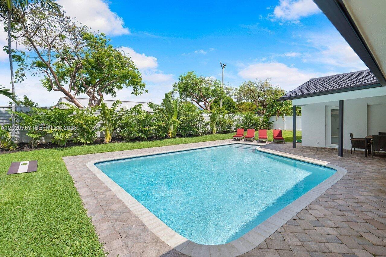6991 Northeast 7th Avenue Boca Raton, FL 33487 - Photo 27 of 40