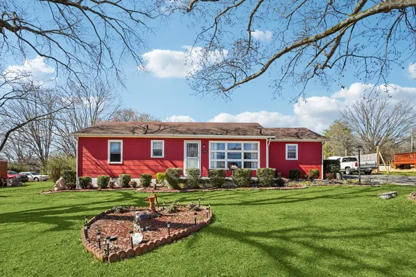 $215,000 | 107 Highland Drive, Winchester, TN 37398