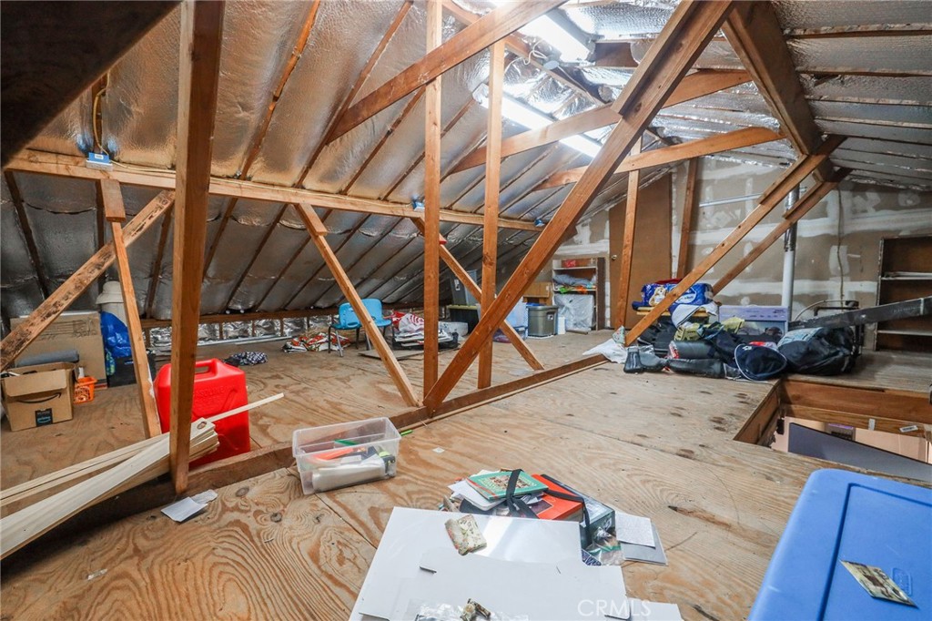 11731 Wembley Road Rossmoor, CA 90720 - Photo 31 of 51 a view of entryway