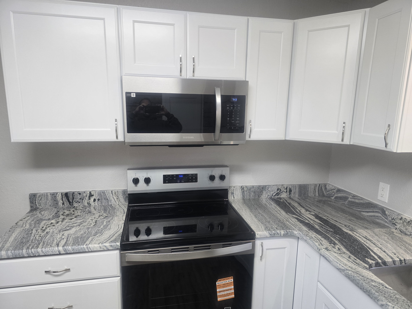 1505 West Ash Avenue Decatur, IL 62526 - Photo 14 of 27