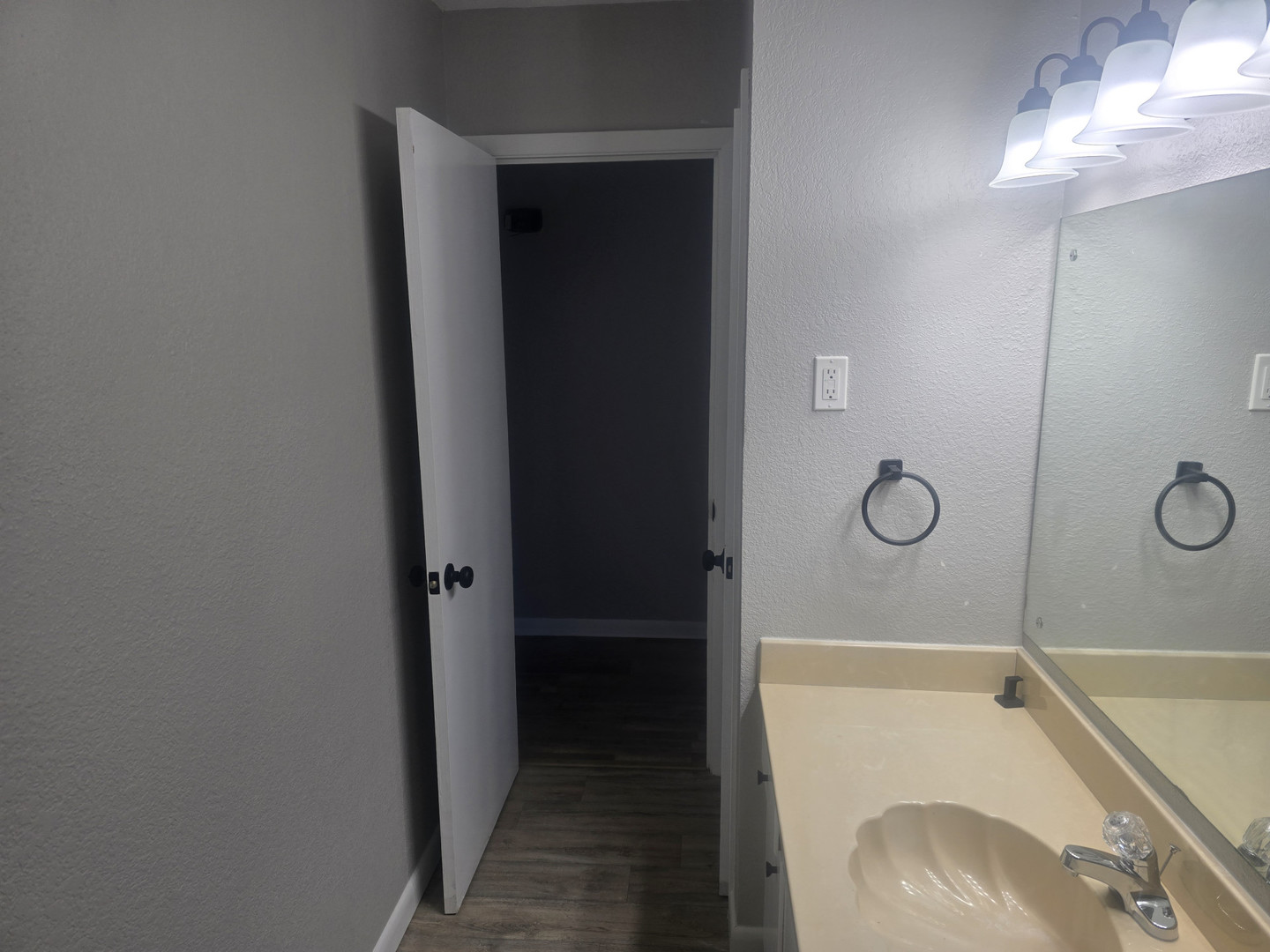 1505 West Ash Avenue Decatur, IL 62526 - Photo 21 of 27