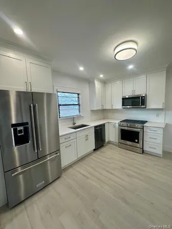 $4,200 | 361 East Olive Street, Long Beach, NY 11561