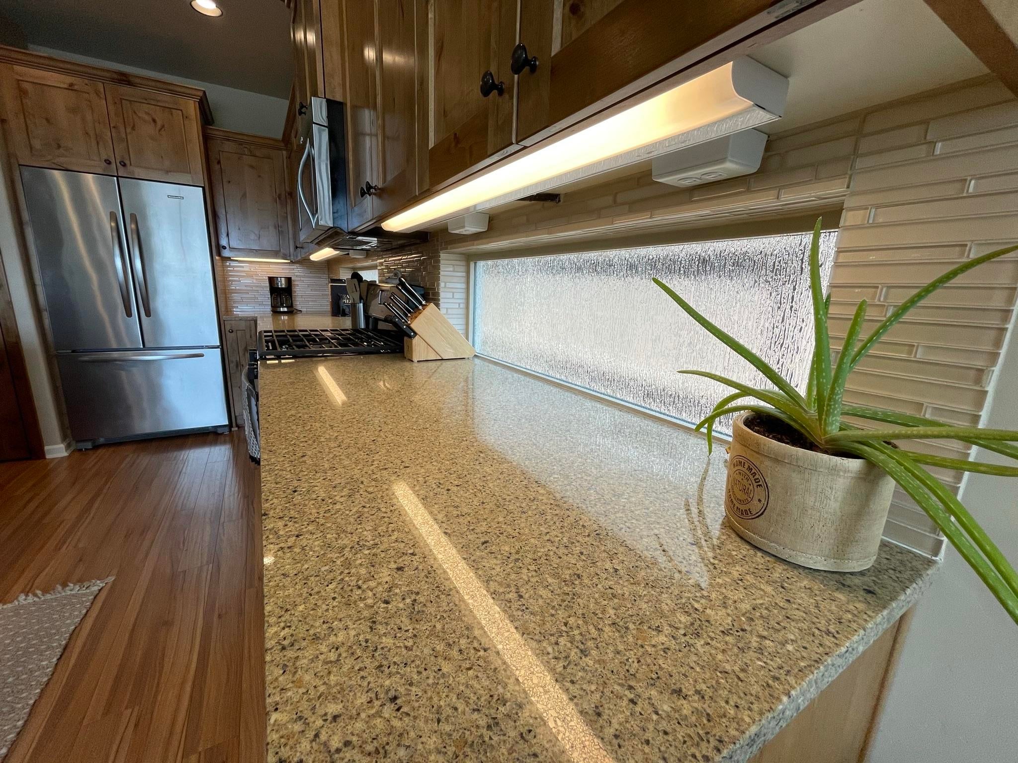 61092 Manhae Loop Bend, OR 97702 - Photo 20 of 49 Kitchen