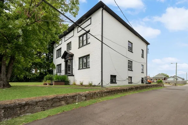 $1,050,000 | 1206 Phillips Street, Nashville, TN 37208