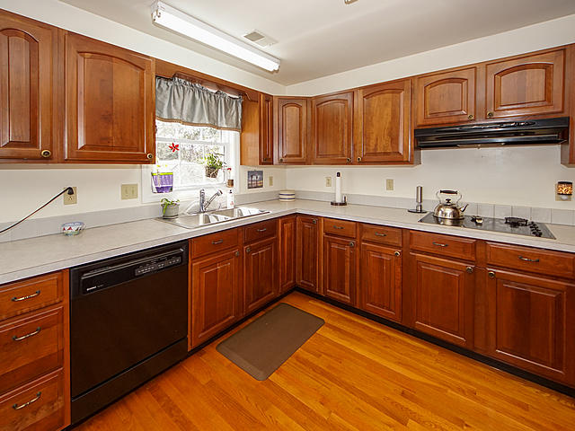 6383 Simmons Bluff Road Hollywood, SC 29449 - Photo 25 of 54 15