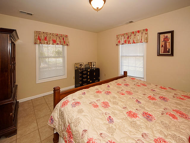 6383 Simmons Bluff Road Hollywood, SC 29449 - Photo 46 of 54 38