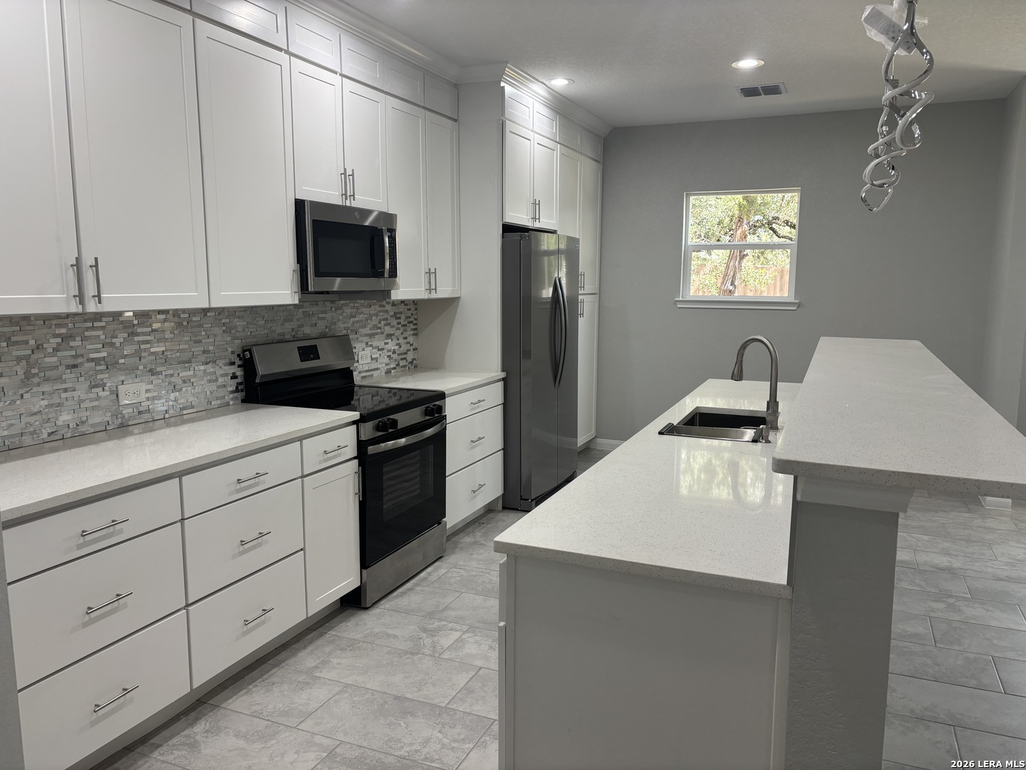 163 Remington Road Spring Branch, TX 78070 - Photo 8 of 15 Gallery Image 8