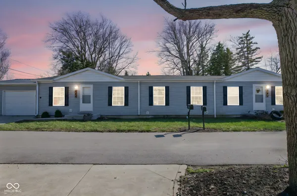 $355,000 | 202-204 East 11th Street, Sheridan, IN 46069