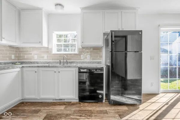 $355,000 | 202-204 East 11th Street, Sheridan, IN 46069