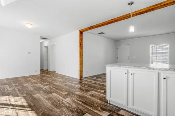 $355,000 | 202-204 East 11th Street, Sheridan, IN 46069