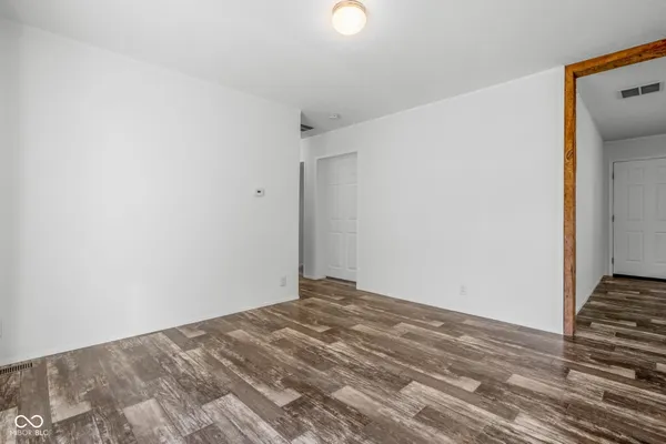$355,000 | 202-204 East 11th Street, Sheridan, IN 46069