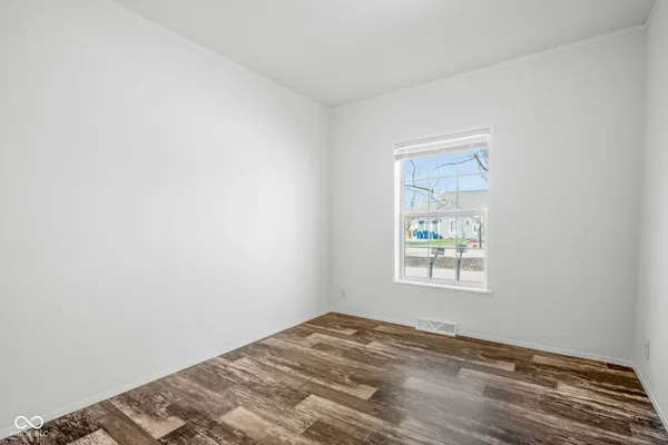 $355,000 | 202-204 East 11th Street, Sheridan, IN 46069